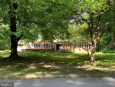 11305 Woodland Dr, Lutherville Timonium, MD 21093 - photo 5