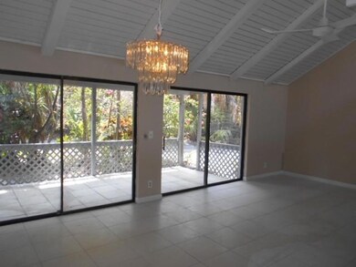 259 NW 15th St, Boca Raton, FL 33432 - photo 5