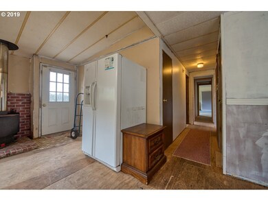 92278 Hall Creek Ln, Myrtle Point, OR 97458 - photo 5