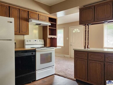 931 S 20th St, Terre Haute, IN 47803 - photo 4