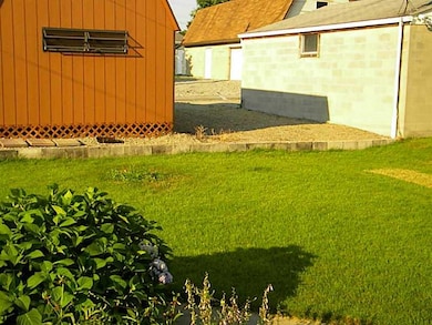 Land/Lot. CUTE YARD