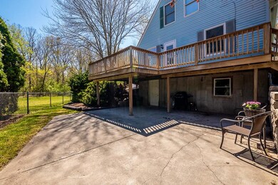 507 Mendon Rd, Attleboro, MA 02703 - photo 3