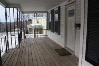 21 Orne St, Worcester, MA 01605 - photo 6