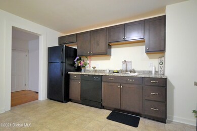 36 Leonard St, Glens Falls, NY 12801 - photo 5