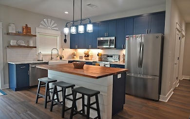 367 Chesterfield Dr, Kingsland, TX 78639 - photo 6