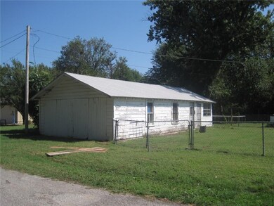 Garage/Workshop/Storage