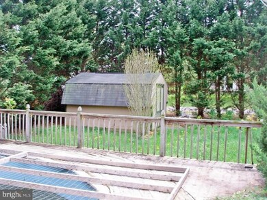 531 Upshur Dr, Inwood, WV 25428 - photo 3