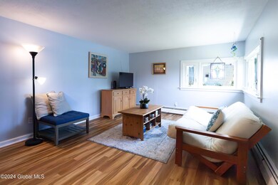 327 Hampton Ave, Rensselaer, NY 12144 - photo 4