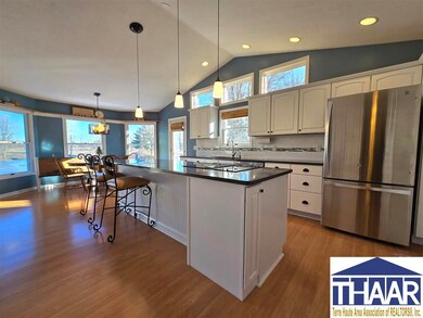 4640 E Woodsmall Dr, Terre Haute, IN 47802 - photo 3