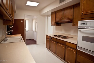 kitchen again