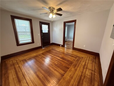 274 Waterman Ave unit 3, Smithfield, RI 02917 - photo 3