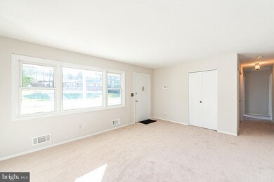 5814 Hanna Rd, Sykesville, MD 21784 - photo 4