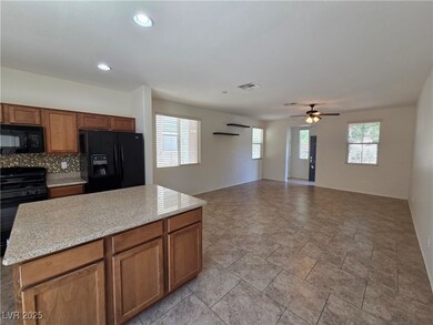 8521 Kellman Ave, Las Vegas, NV 89143 - photo 6