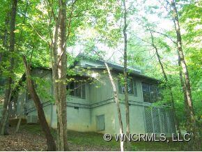 Facing Rear w/Sun Room