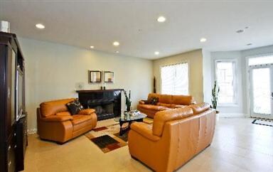 10117 Meadow Ln, Des Plaines, IL 60016 - photo 6