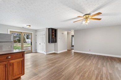 384 Rocky Fork Drive South-5.jpg-SMALL