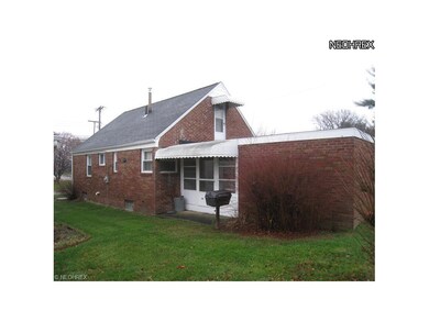 304 Viking St NW North Canton, Ohio rear elevation