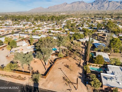 5939 E Seneca St unit A, Tucson, AZ 85712 - photo 6