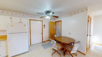 2250 Margaretha Ave, Albert Lea, MN 56007 - photo 7