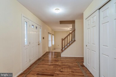 18 Leshin Ln, Hightstown, NJ 08520 - photo 3