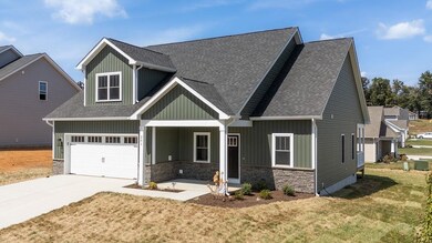 201 Langley Dr, Waynesboro, VA 22980 - photo 3