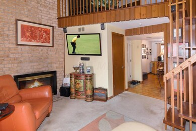 4337 Latin mls-9