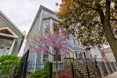 1728 N Campbell Ave unit 2, Chicago, IL 60647 - photo 3