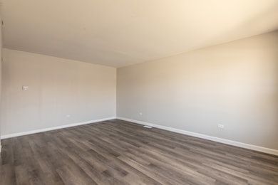 18053 Edwards Ave, Country Club Hills, IL 60478 - photo 7