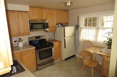 19 Hemlock Cir, Millis, MA 02054 - photo 4