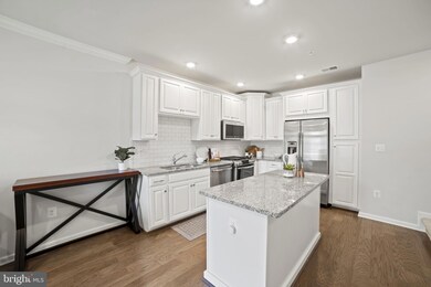 23230 Milltown Knoll Square unit 110, Ashburn, VA 20148 - photo 3