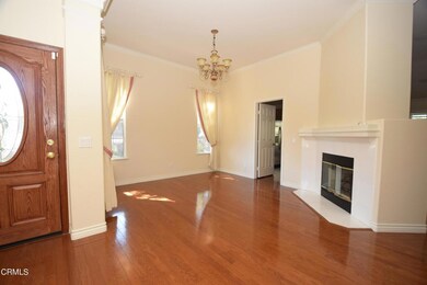 2301 Gillingham Cir, Thousand Oaks, CA 91362 - photo 4