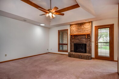 509 N Yosemite-7