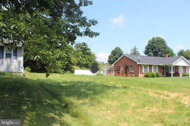 71 Nottingham Rd, Hagerstown, MD 21740 - photo 3