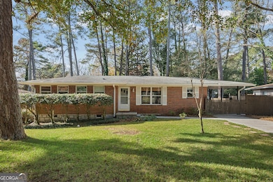 2493 Warwick Cir NE, Atlanta, GA 30345 - photo 2