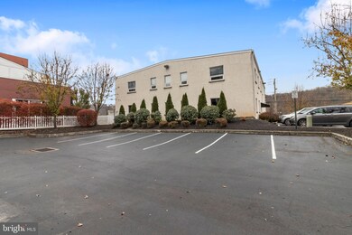 421 E Hector St, Conshohocken, PA 19428 - photo 5