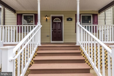 16 S Virginia Ave, Brunswick, MD 21716 - photo 2