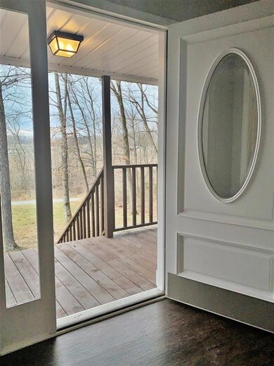 95 Thornton Rd, Auburn, KY 42206 - photo 6