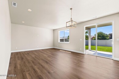 Living and Dining Area
