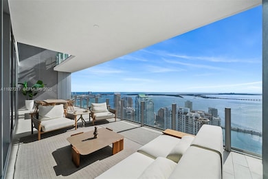 Aston Martin Residences unit 4602, Miami, FL 33131 - photo 6