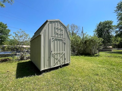 1804 Colorado St, Idabel, OK 74745 - photo 3
