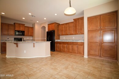 07 Kitchen