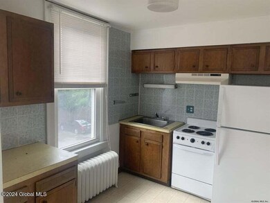 634 Western Ave unit 2 - 2nd FL, Albany, NY 12203 - photo 6