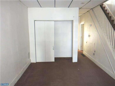 226 Warren St, Gloucester City, NJ 08030 - photo 4