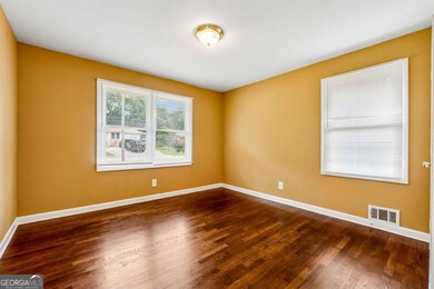 690 Green Acres Rd SE, Smyrna, GA 30080 - photo 6