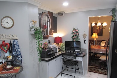 3755 Via Poinciana unit 2030, Lake Worth, FL 33467 - photo 4