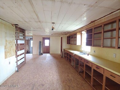5 Kitchen