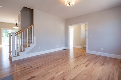 4 Hikers Ln, Nashua, NH 03062 - photo 4