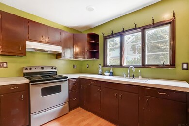 404 N Main St, Warren, IN 46792 - photo 7