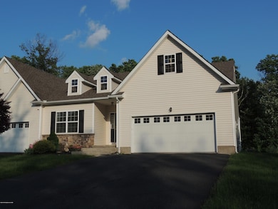 10 Palmer Ct, Drums, PA 18222 - photo 2