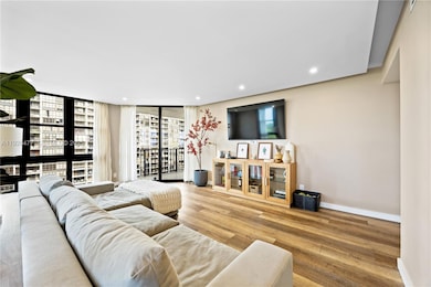 Brickell Condos unit 1001, Miami, FL 33129 - photo 5